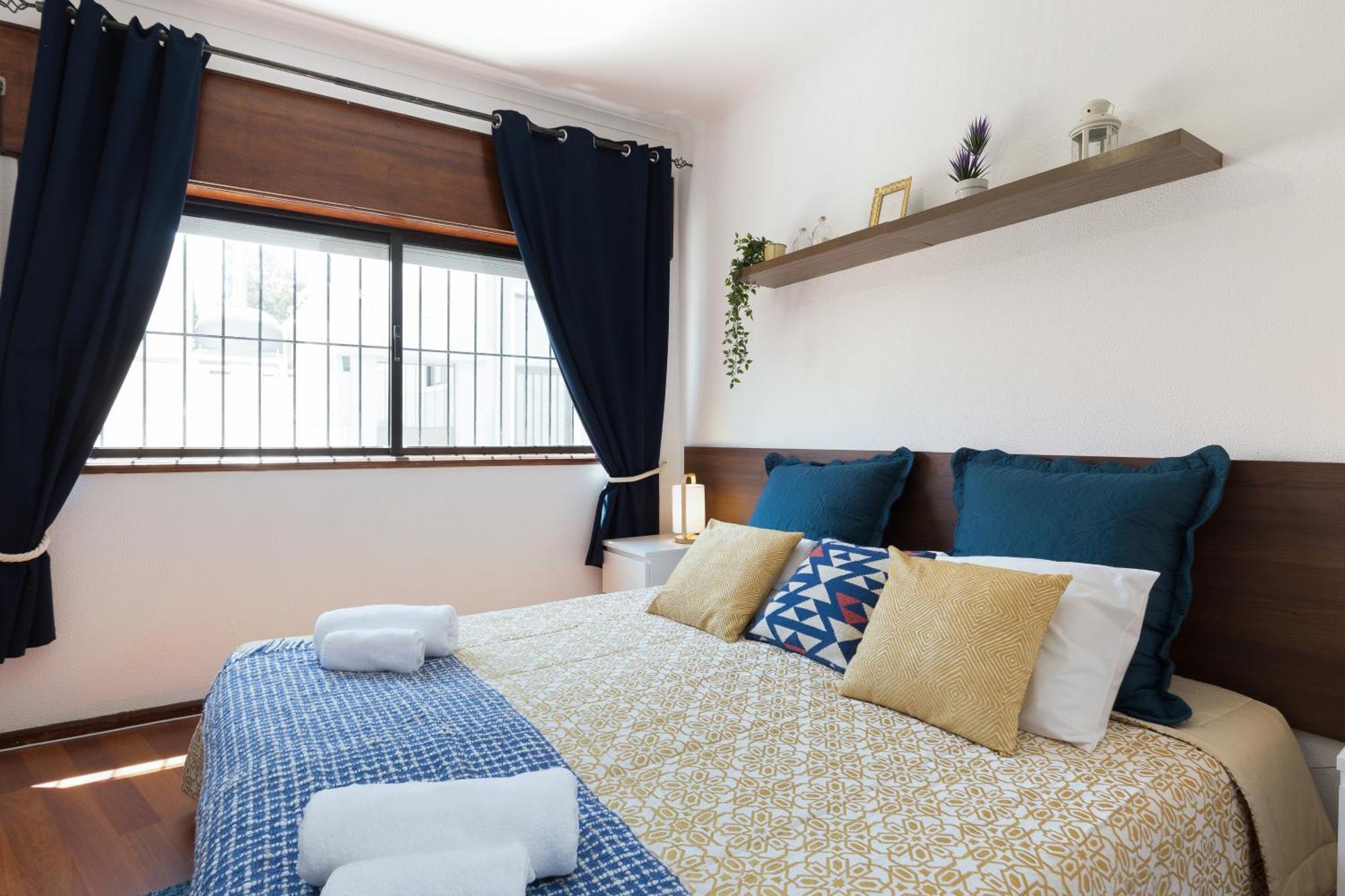 Host Wise - Comfy Bright Flats With Netflix Lejlighed Porto Værelse billede