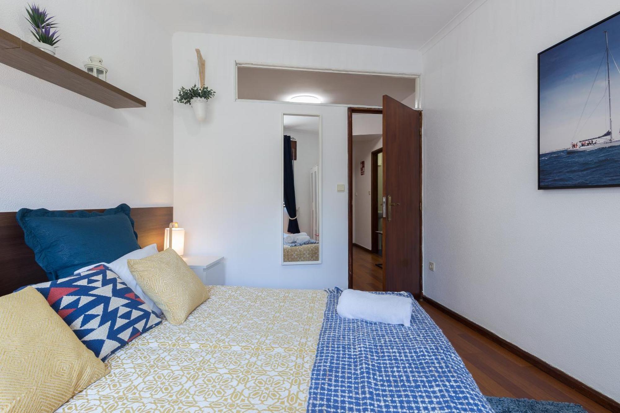Host Wise - Comfy Bright Flats With Netflix Lejlighed Porto Værelse billede