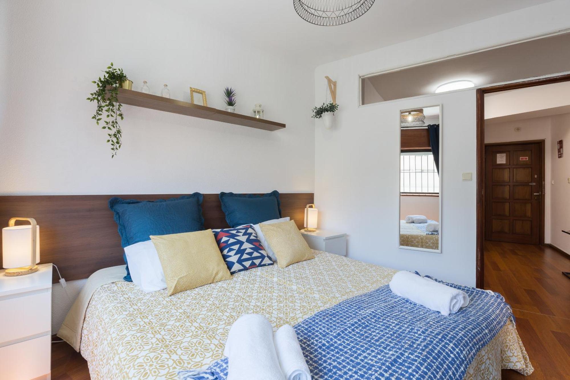 Host Wise - Comfy Bright Flats With Netflix Lejlighed Porto Værelse billede
