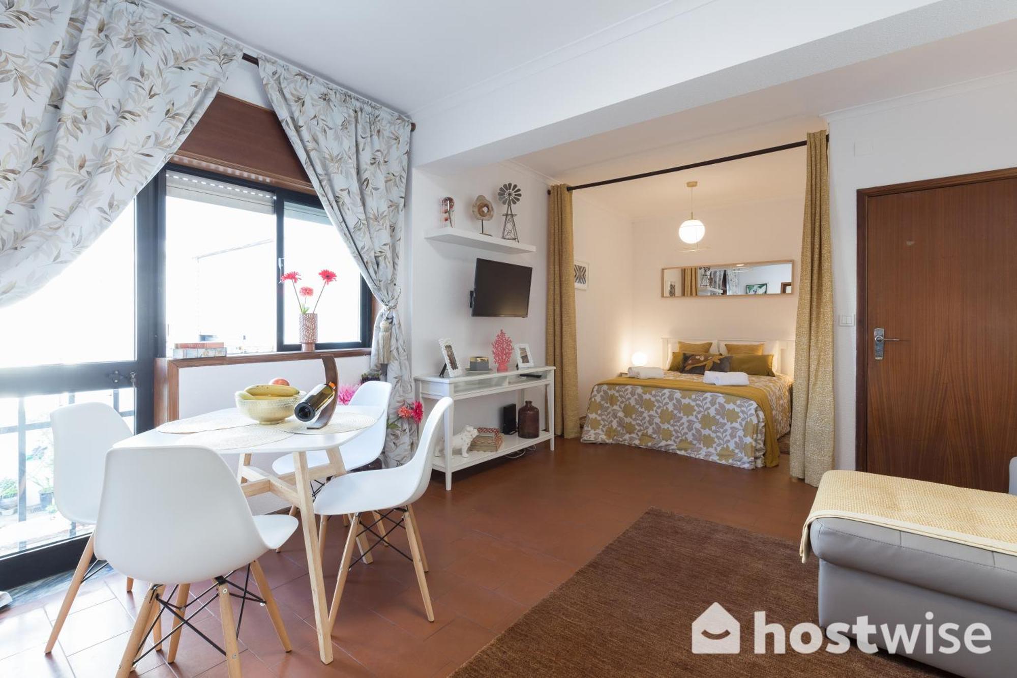 Host Wise - Comfy Bright Flats With Netflix Lejlighed Porto Værelse billede